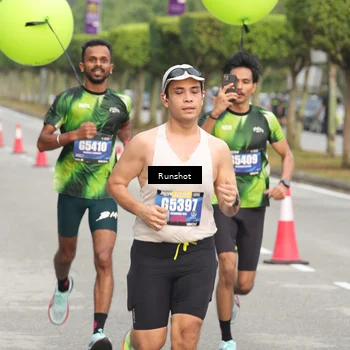 Runner Photo 5610856