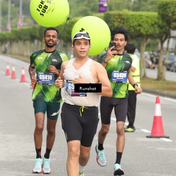 Runner Photo 5610858