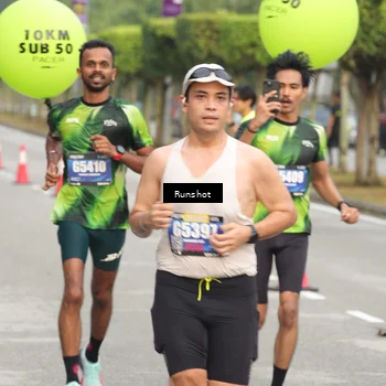 Runner Photo 5610864