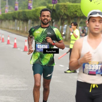 Runner Photo 5610875