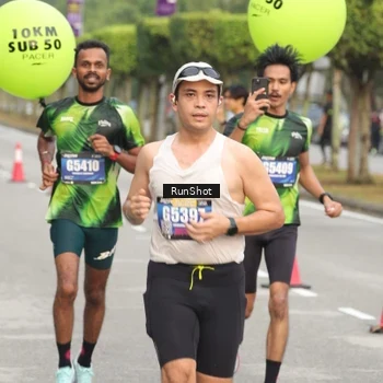 Runner Photo 5610885