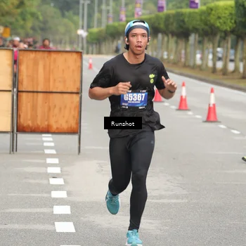 Runner Photo 5610916