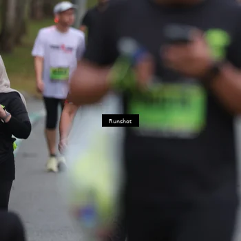 Runner Photo 5610986