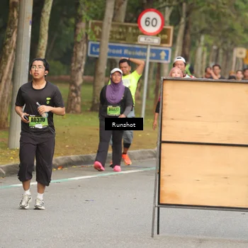 Runner Photo 5610993