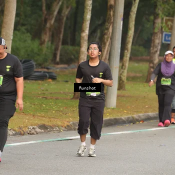 Runner Photo 5611012