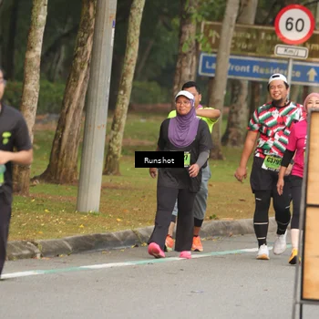 Runner Photo 5611019