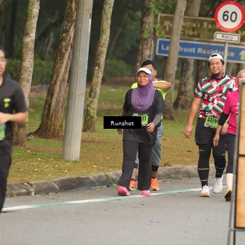 Runner Photo 5611020