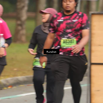 Runner Photo 5611106