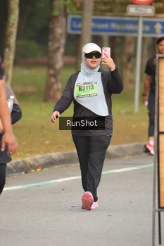 Runner Photo 5611138