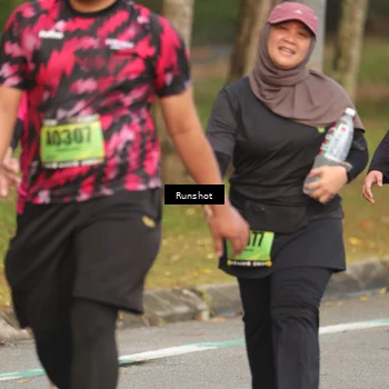 Runner Photo 5611161
