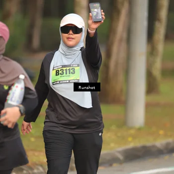 Runner Photo 5611234