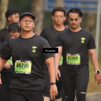 Runner Photo 5611357