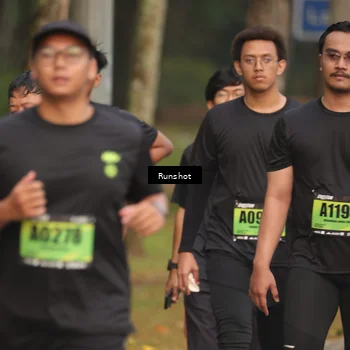 Runner Photo 5611390