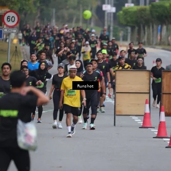 Runner Photo 5611392