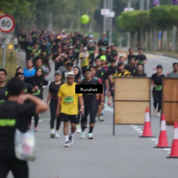 Runner Photo 5611405