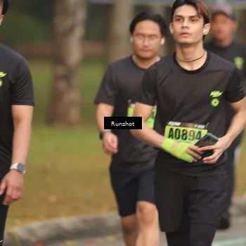 Runner Photo 5611434