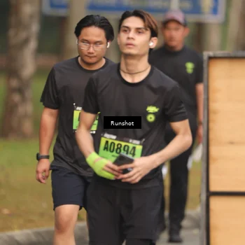 Runner Photo 5611435