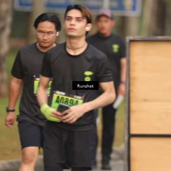 Runner Photo 5611436