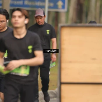 Runner Photo 5611439