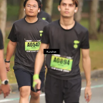 Runner Photo 5611533