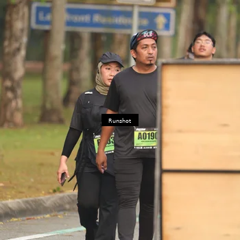 Runner Photo 5611565