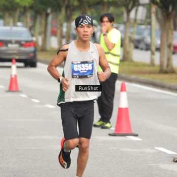 Runner Photo 5611618