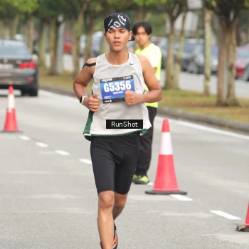 Runner Photo 5611622