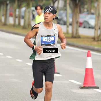 Runner Photo 5611645