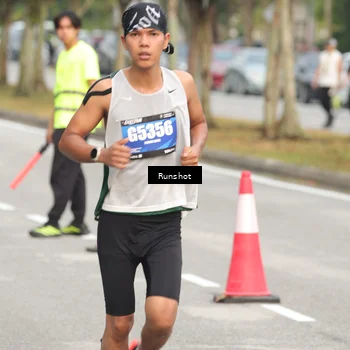 Runner Photo 5611676
