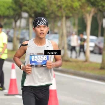 Runner Photo 5611679
