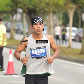 Runner Photo 5611687