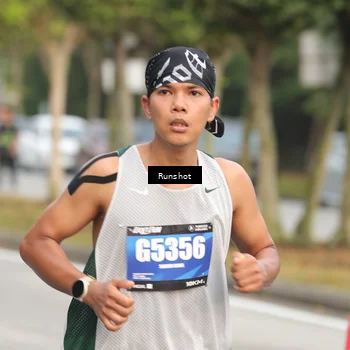 Runner Photo 5611732