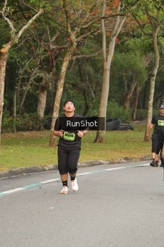 Runner Photo 5611759