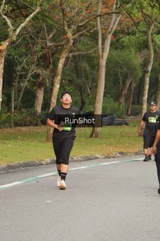 Runner Photo 5611763
