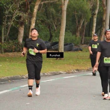 Runner Photo 5611769