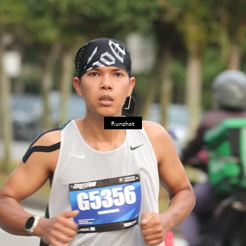 Runner Photo 5611771