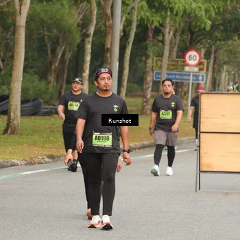 Runner Photo 5611779