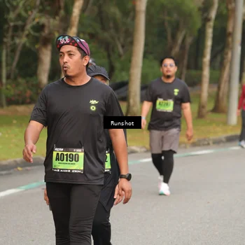 Runner Photo 5611834