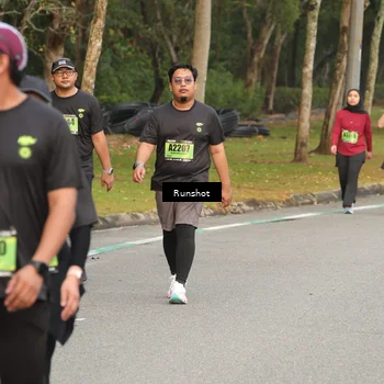 Runner Photo 5611865