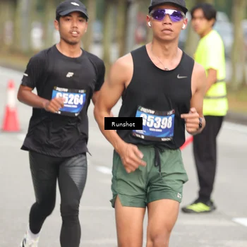 Runner Photo 5612110