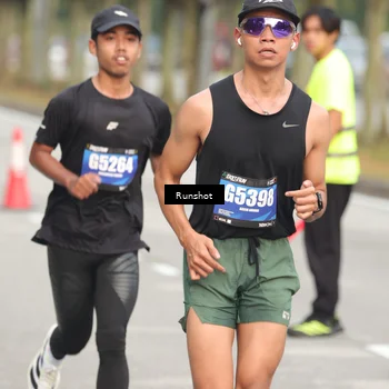 Runner Photo 5612111