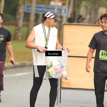 Runner Photo 5612268