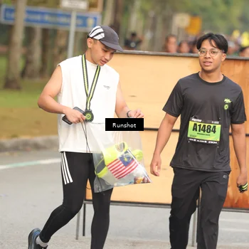 Runner Photo 5612279