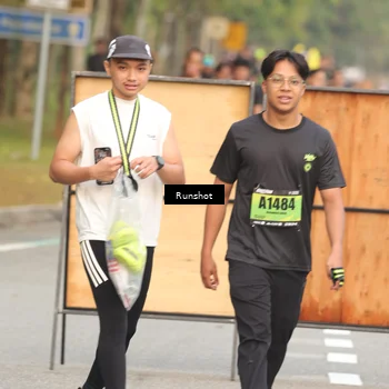 Runner Photo 5612297