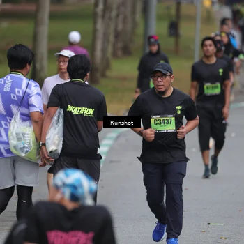 Runner Photo 5612307