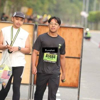 Runner Photo 5612315