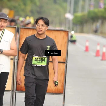 Runner Photo 5612326