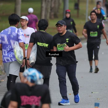 Runner Photo 5612349