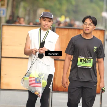 Runner Photo 5612354