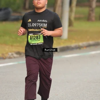 Runner Photo 5612434